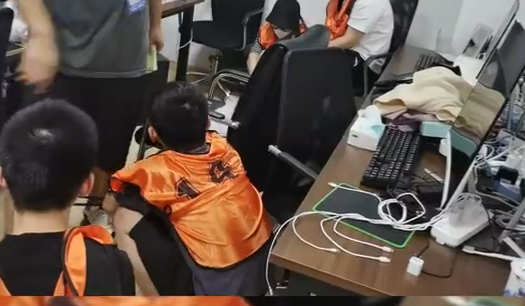 644218951db3b.png