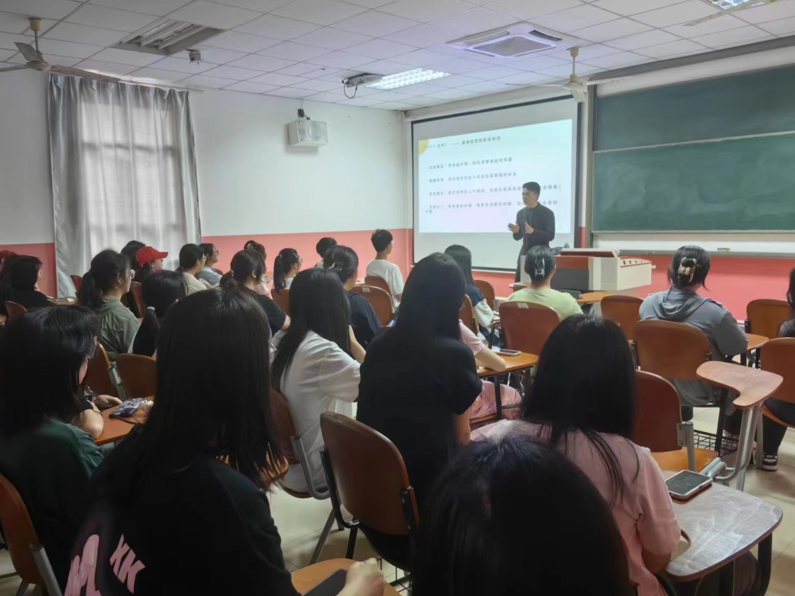 662afe3961bdd.jpg