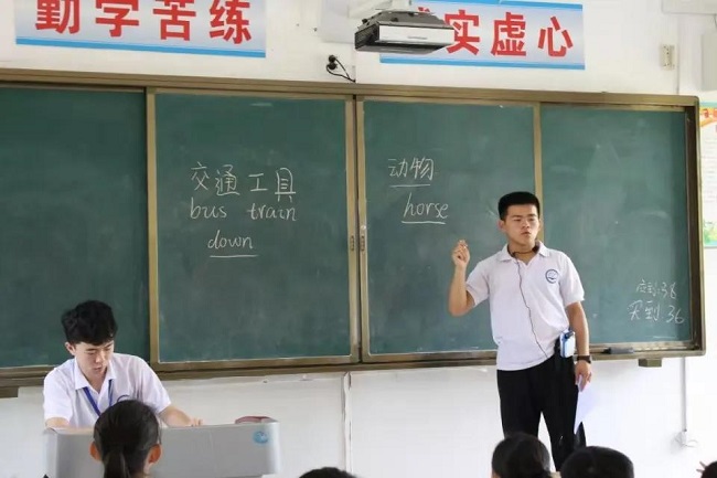 02.jpg 02.jpg