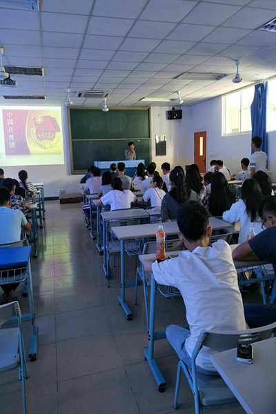1513672212855256.png 中国梦1.png