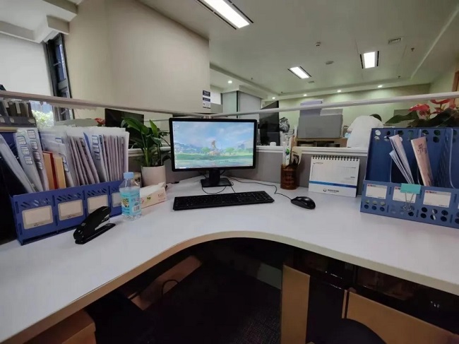 02.jpg 02.jpg