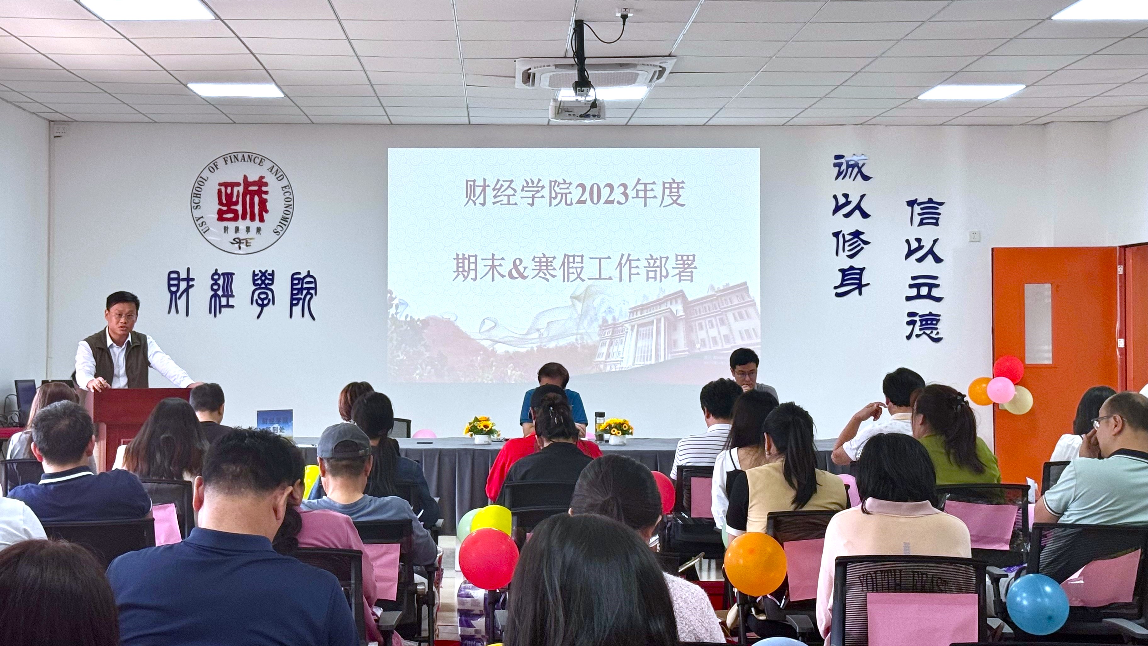 65a8ef618fd3e.jpg